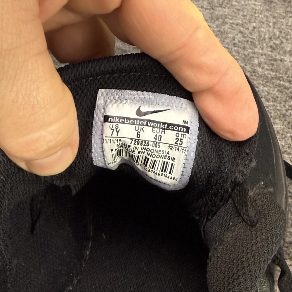 ✅Mens/Youth 7Y Nike SB Sneakers Black Canvas Skateboarding Shoes Low Unisex GS - Picture 2 of 10